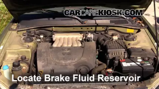 2000 Hyundai Sonata GLS 2.5L V6 Líquido de frenos Controlar nivel de líquido